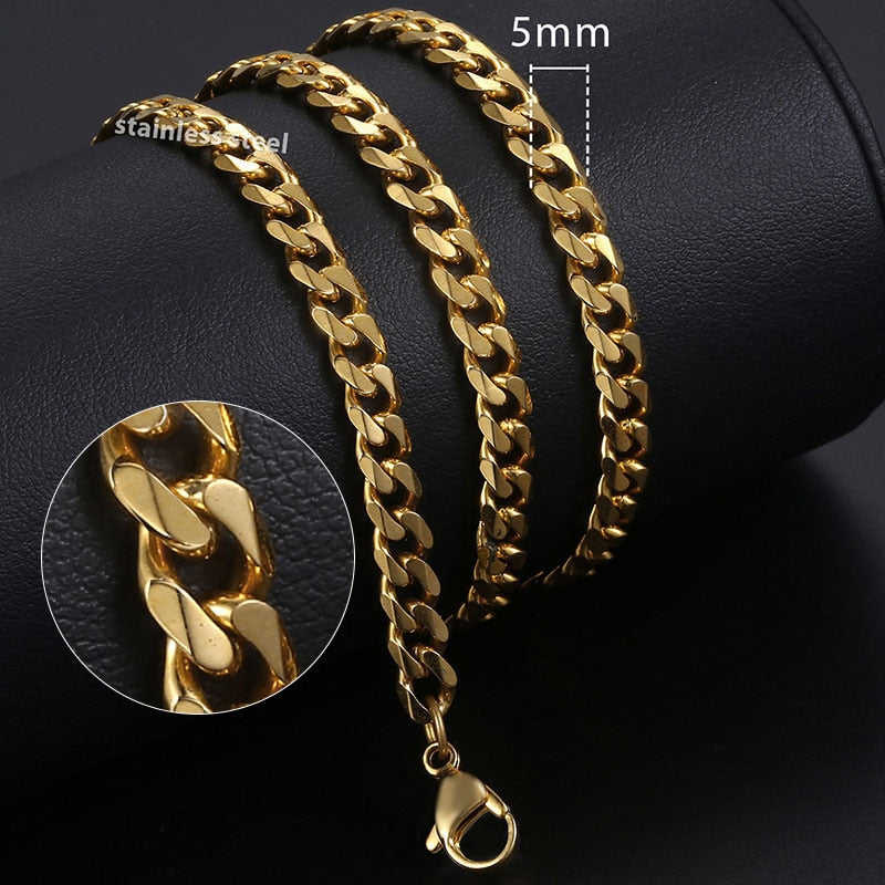 Elevate Your Style with Fashionable Gold Chain Necklaces: Perfect Gifts for Your Loved Ones