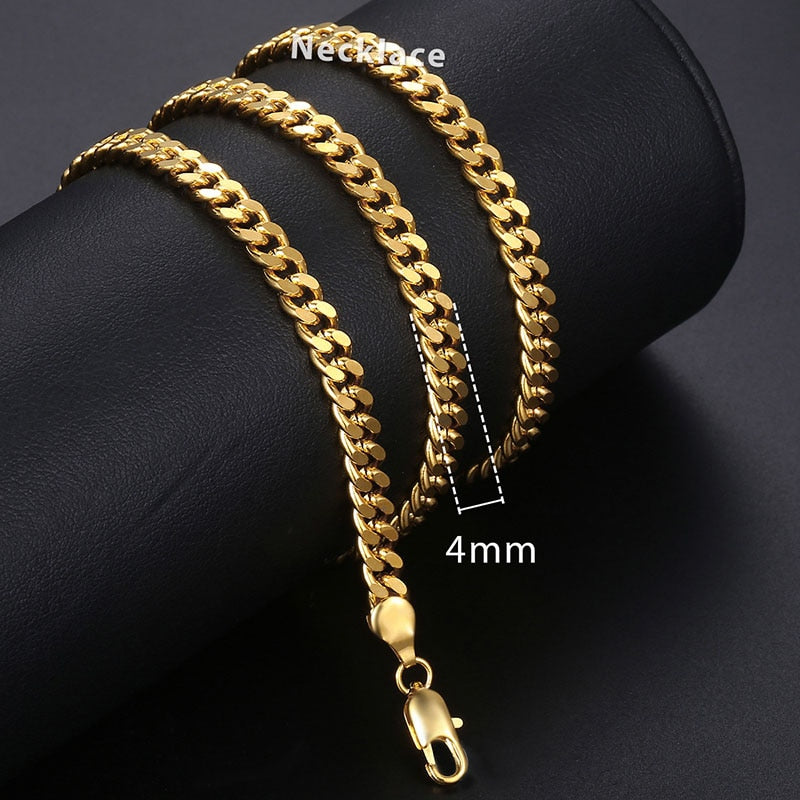 Elevate Your Style with Fashionable Gold Chain Necklaces: Perfect Gifts for Your Loved Ones