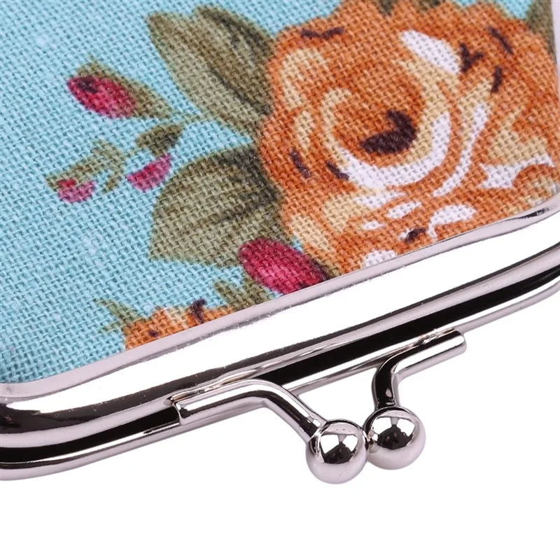 š¹ Roses Canvas Mini Coin Purse ā 2023 New Fashion