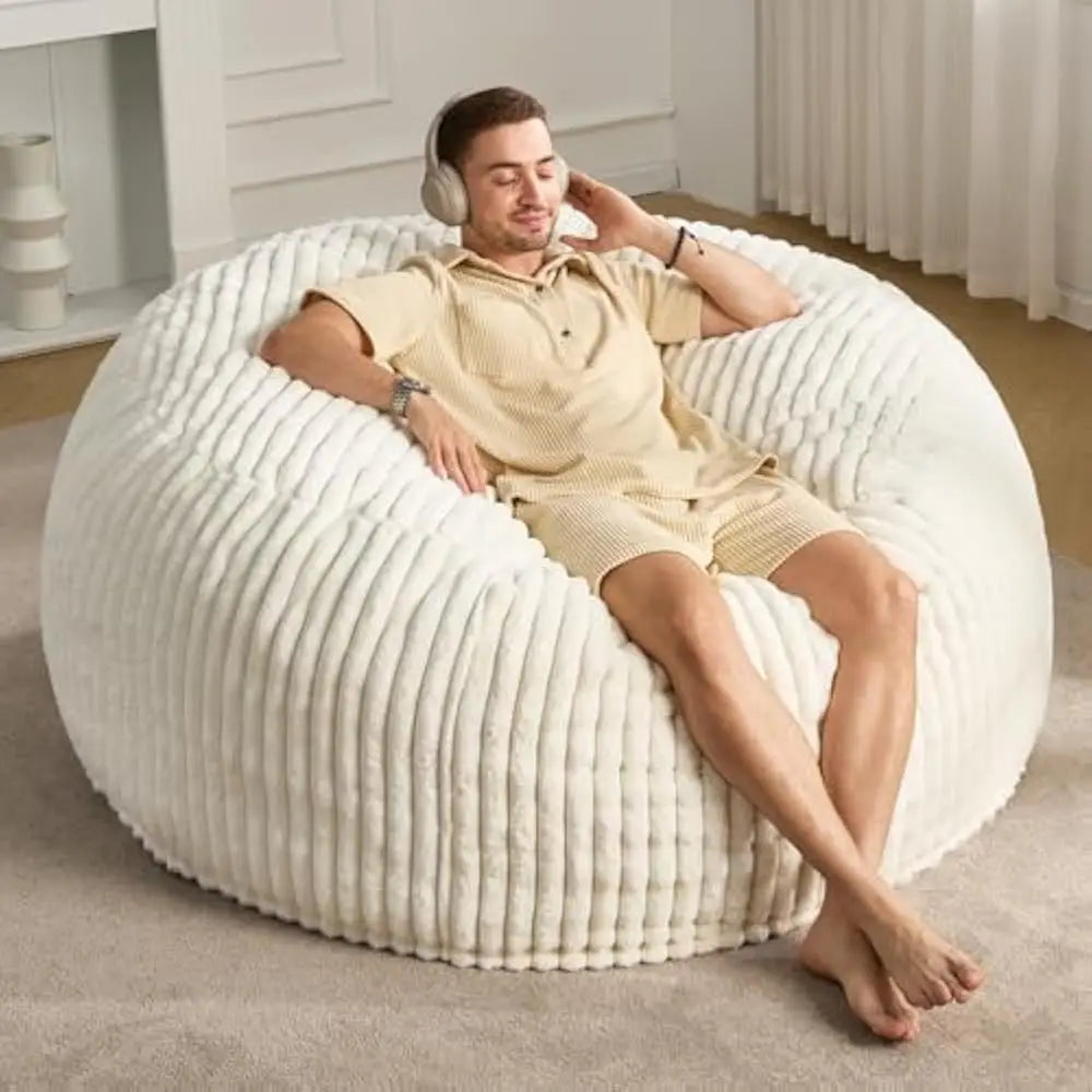 Ultimate Chill Spot: Oversized Ergonomic Bean Bag for Gaming & Lounging