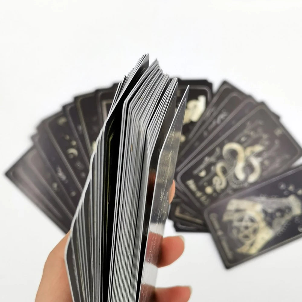 Luna Somnia Tarot Deck – 78 Celestial Cards for Witchy Divination, Astrology, and Starry Dream Readings