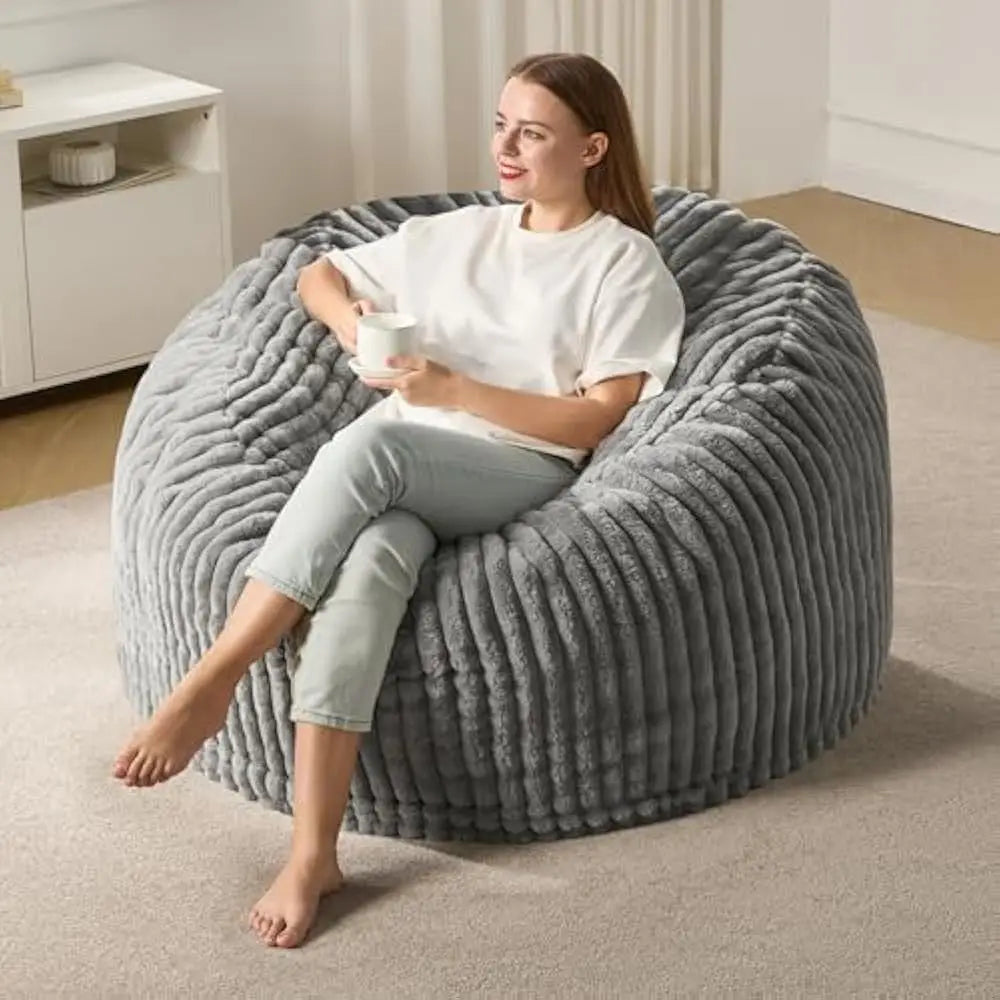 Ultimate Chill Spot: Oversized Ergonomic Bean Bag for Gaming & Lounging