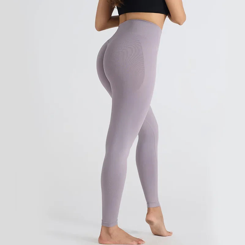 2025 Women’s High-Waist Shark Seamless Yoga Pants – Breathable, Comfortable, and Body-Hugging Workout Leggings