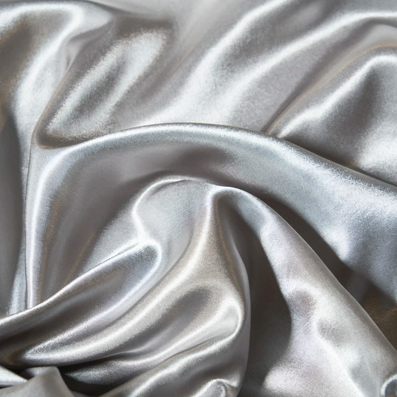 3-Piece Satin Fitted Sheet Set – Luxury Solid Color Bed Cover with Pillowcases & 4-Corner Elastic Fit