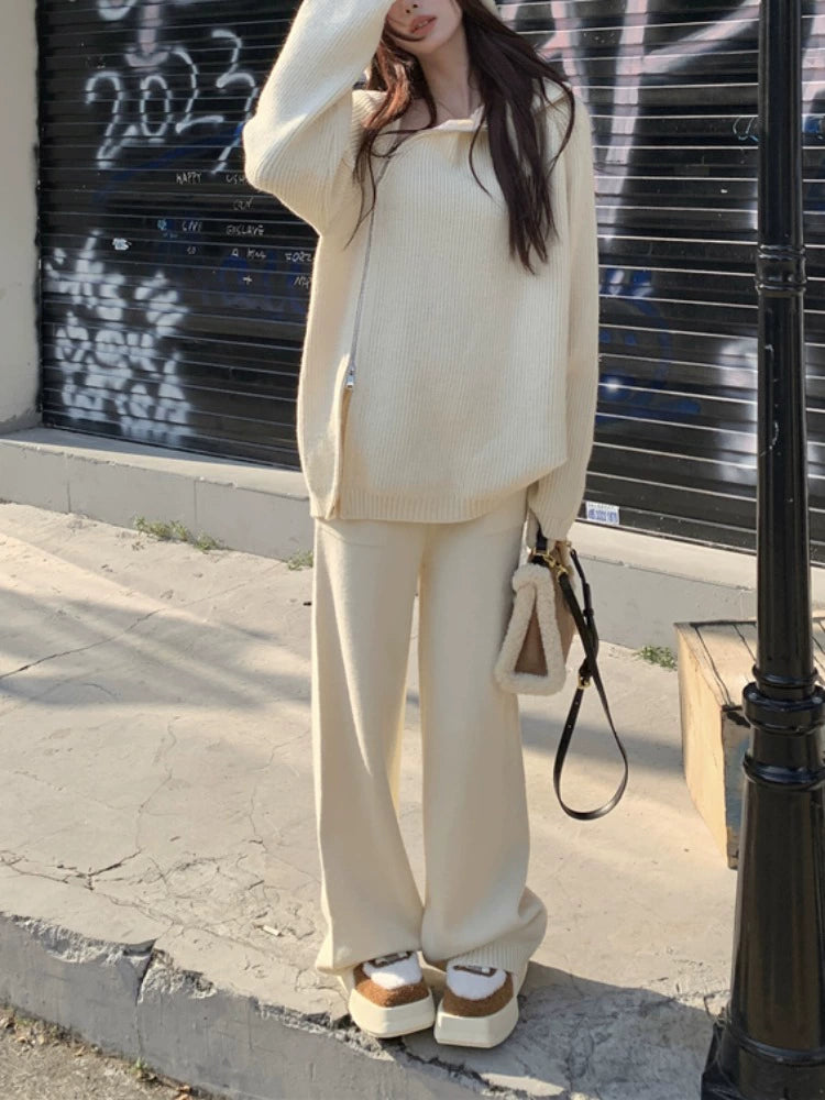 Comfortable and Stylish Pregnancy Ensemble: Side-Zip Turtleneck Knit Sweater with Loose-Fit Pants Set