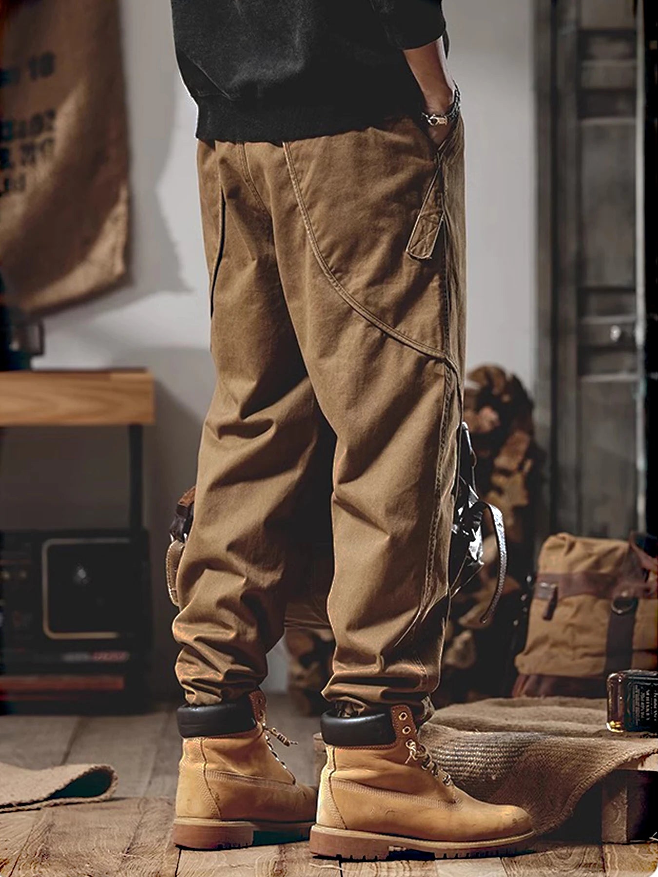 Men’s Casual Multi-Pocket Work Pants – Relaxed Fit Outdoor Trousers for Fall & Everyday Use