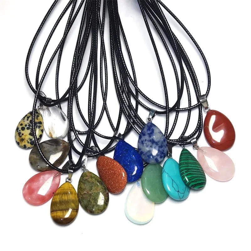 10pcs Natural Irregular Raw Ore Fluorite Crystal Pendant Necklace Energy Stone Healing Amethysts Meditation Yoga Gift Wholesale