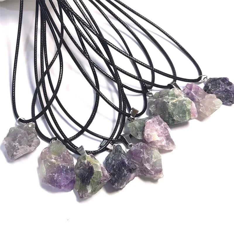 10pcs Natural Irregular Raw Ore Fluorite Crystal Pendant Necklace Energy Stone Healing Amethysts Meditation Yoga Gift Wholesale
