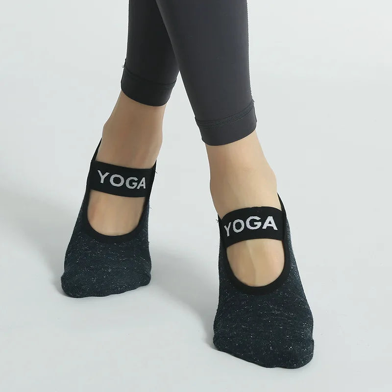 🧘‍♀️ Breathable Non-Slip Yoga & Pilates Socks for Women – Cotton, Backless, Silicone Grip – Ideal for Fitness, Ballet, Dance, Barre & Home Workouts