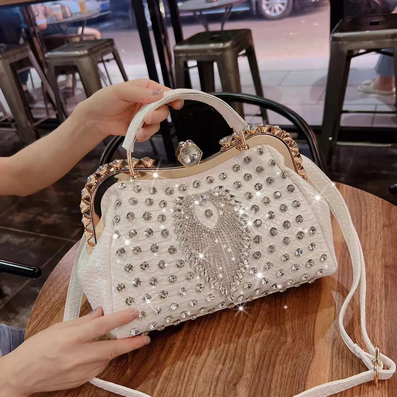 2024 New Luxury Fashion Diamonds Women's Handbags – Leather Design with Clip Rhinestone Details, Portable Tote Shoulder Messenger Bags