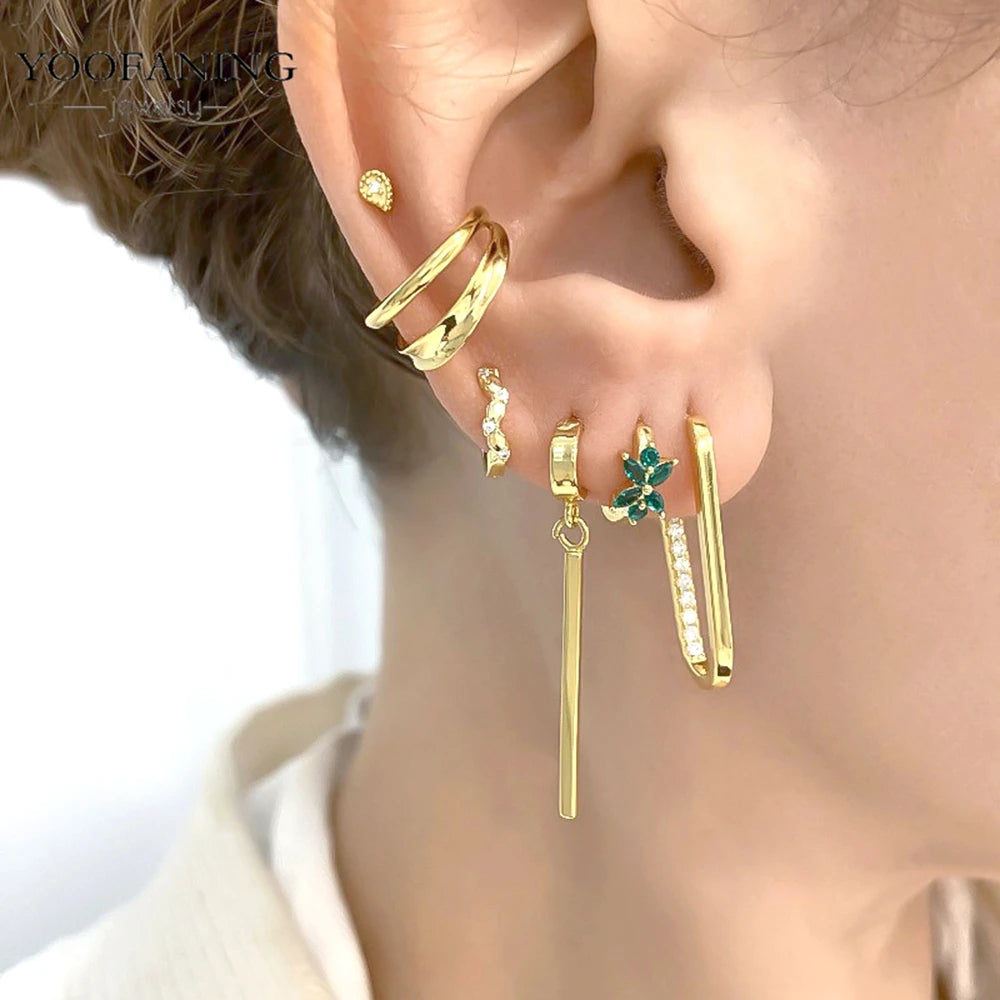 925 Sterling Silver Women's Earrings – Heart-Shaped Green Zircon Flower with Geometric Luxury Design