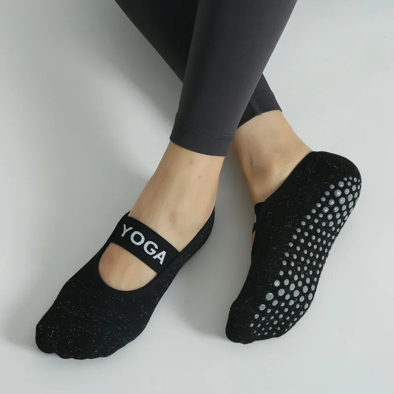 🧘‍♀️ Breathable Non-Slip Yoga & Pilates Socks for Women – Cotton, Backless, Silicone Grip – Ideal for Fitness, Ballet, Dance, Barre & Home Workouts