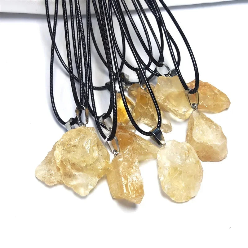 10pcs Natural Irregular Raw Ore Fluorite Crystal Pendant Necklace Energy Stone Healing Amethysts Meditation Yoga Gift Wholesale