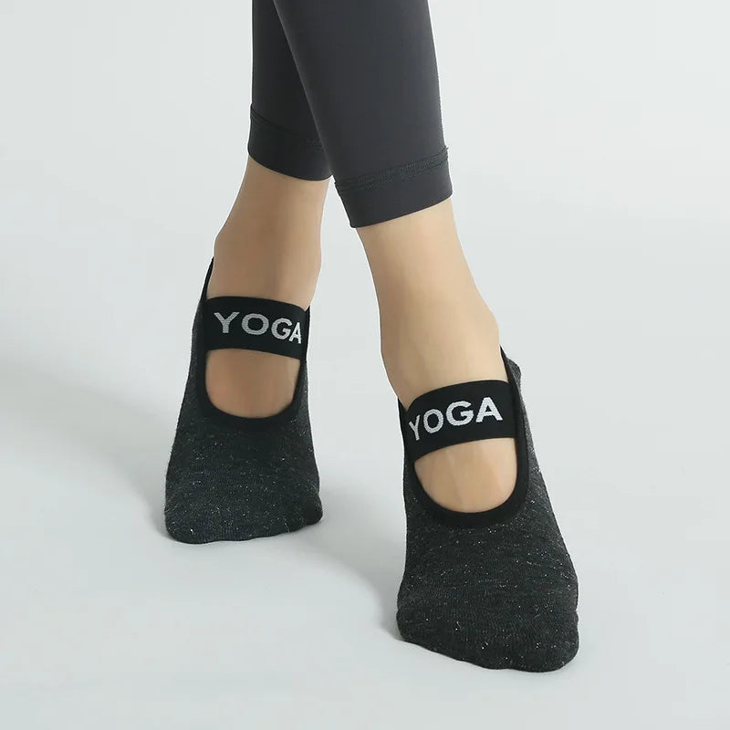 🧘‍♀️ Breathable Non-Slip Yoga & Pilates Socks for Women – Cotton, Backless, Silicone Grip – Ideal for Fitness, Ballet, Dance, Barre & Home Workouts