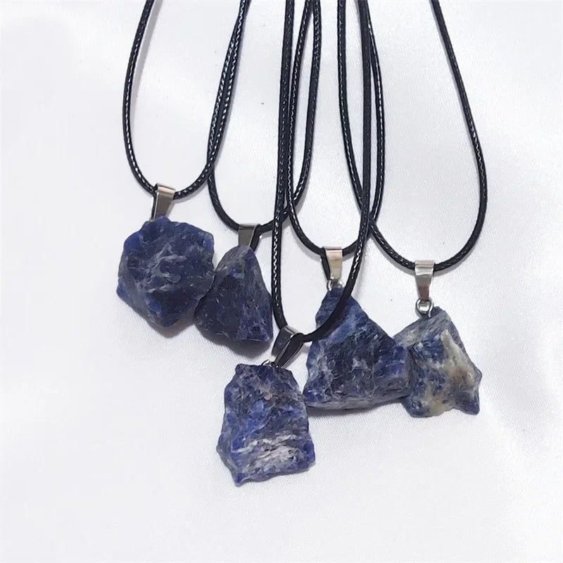 10pcs Natural Irregular Raw Ore Fluorite Crystal Pendant Necklace Energy Stone Healing Amethysts Meditation Yoga Gift Wholesale
