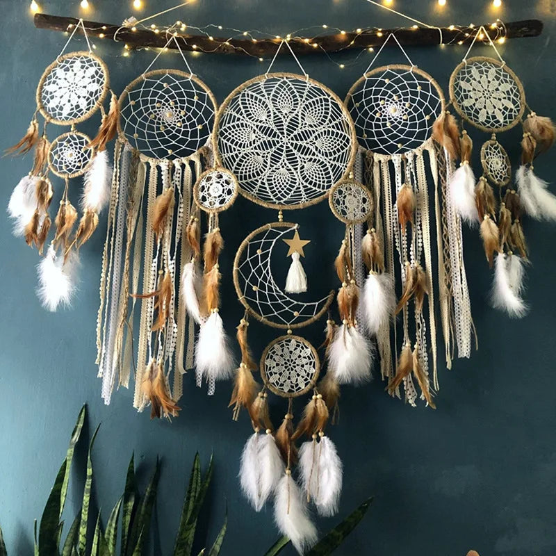 Handmade Indian-Style Dream Catcher – Feathered Craft Wall Hanging for Home Decoration, Room Decor, and Wind Chime Dreams