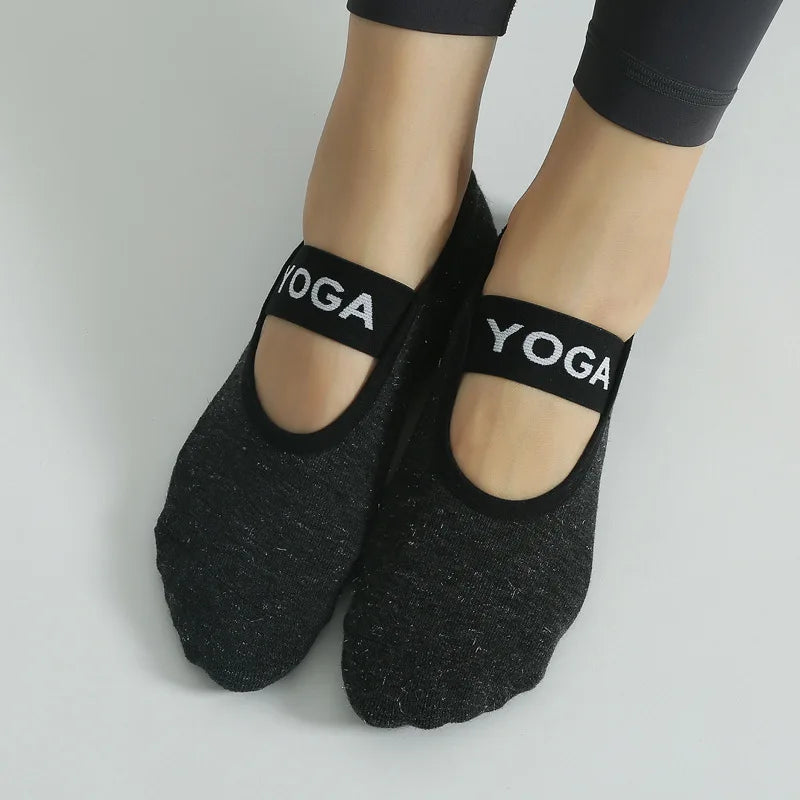 🧘‍♀️ Breathable Non-Slip Yoga & Pilates Socks for Women – Cotton, Backless, Silicone Grip – Ideal for Fitness, Ballet, Dance, Barre & Home Workouts
