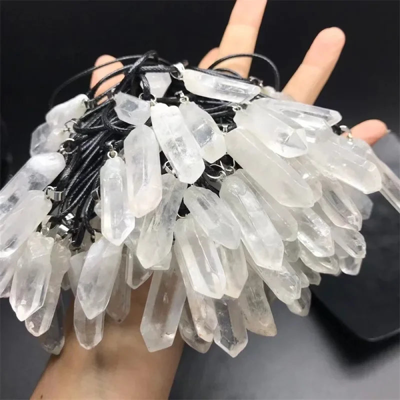 10pcs Natural Irregular Raw Ore Fluorite Crystal Pendant Necklace Energy Stone Healing Amethysts Meditation Yoga Gift Wholesale