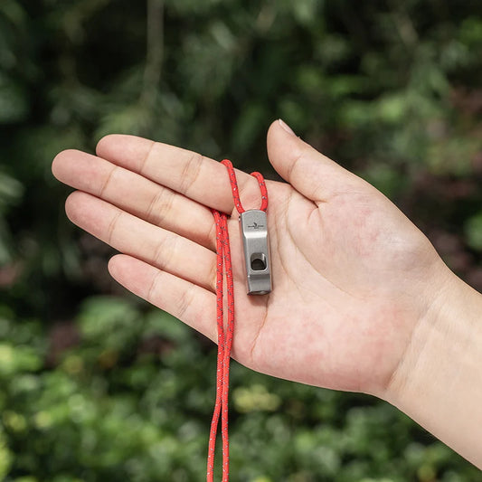 📣 Boundless Voyage Titanium Emergency Whistle – Ultra-Loud Survival Signal Gear with Lanyard
Lightweight. Loud. Life-Saving.