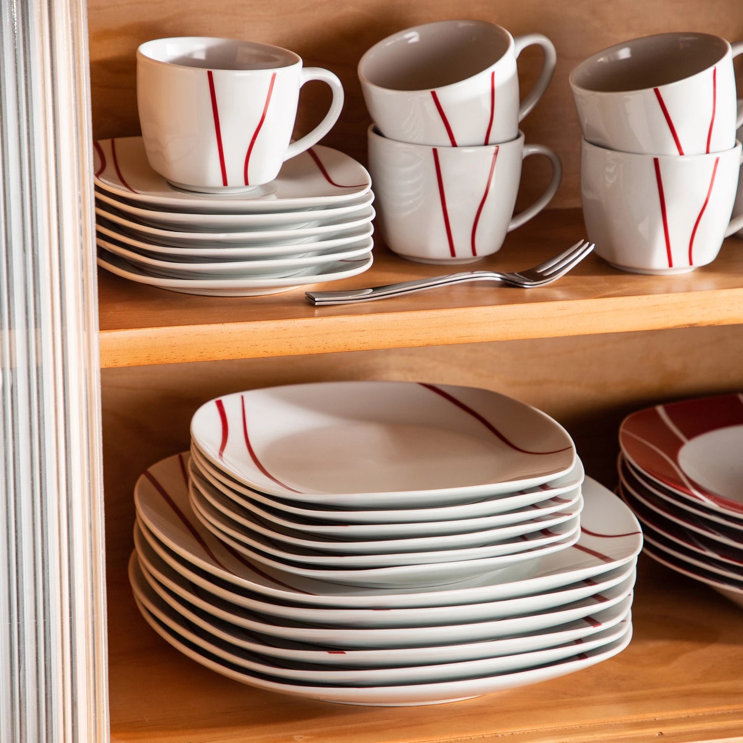 30-Piece Porcelain Dinnerware Set – Red Striped Ivory White Plates, Cups, Saucers, Bowls & Dessert Dishes (Service for 6)